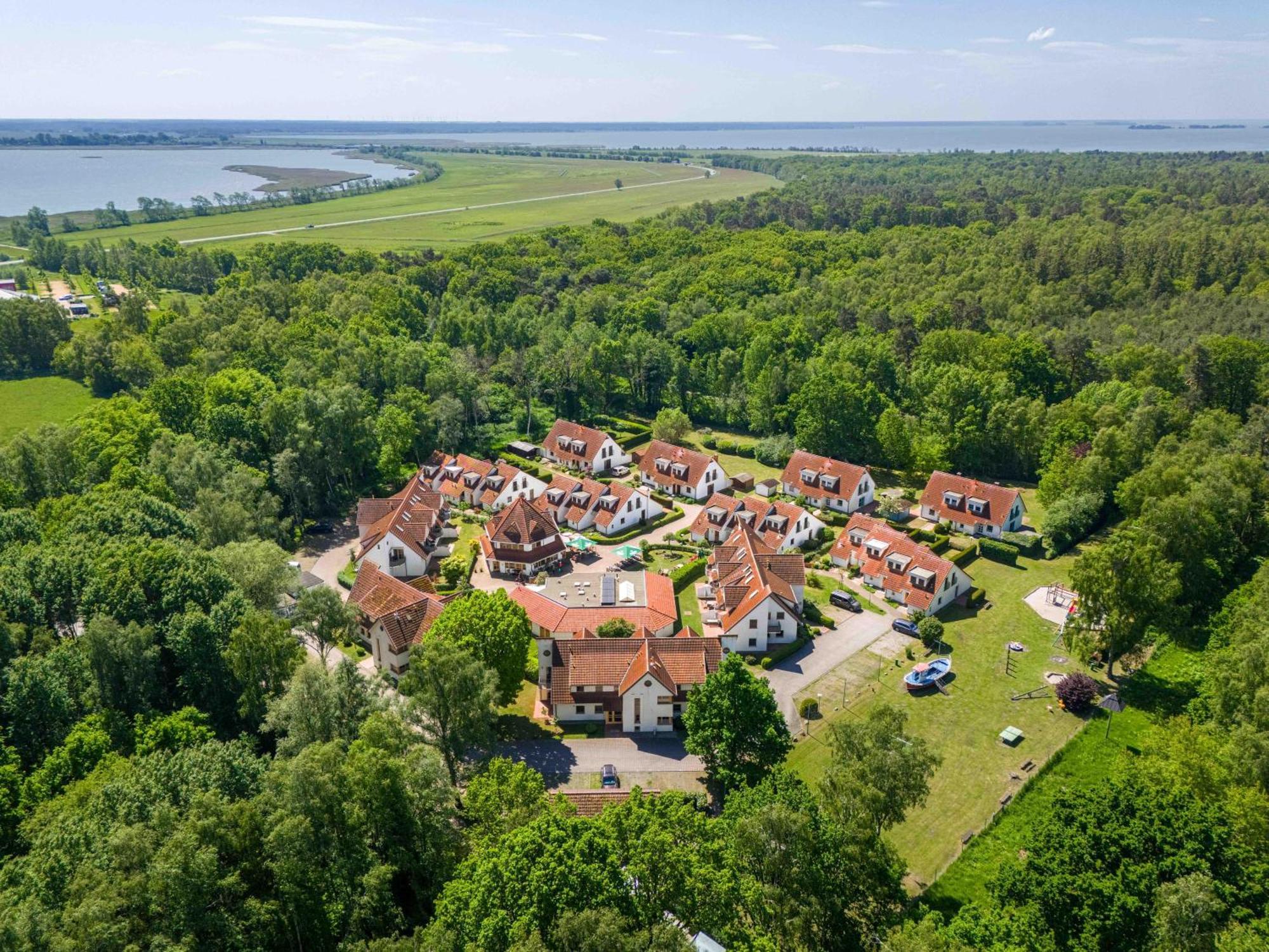 Ferienpark Freesenbruch Wohnung 4 2 - Ostseeperle ツィングシュト エクステリア 写真