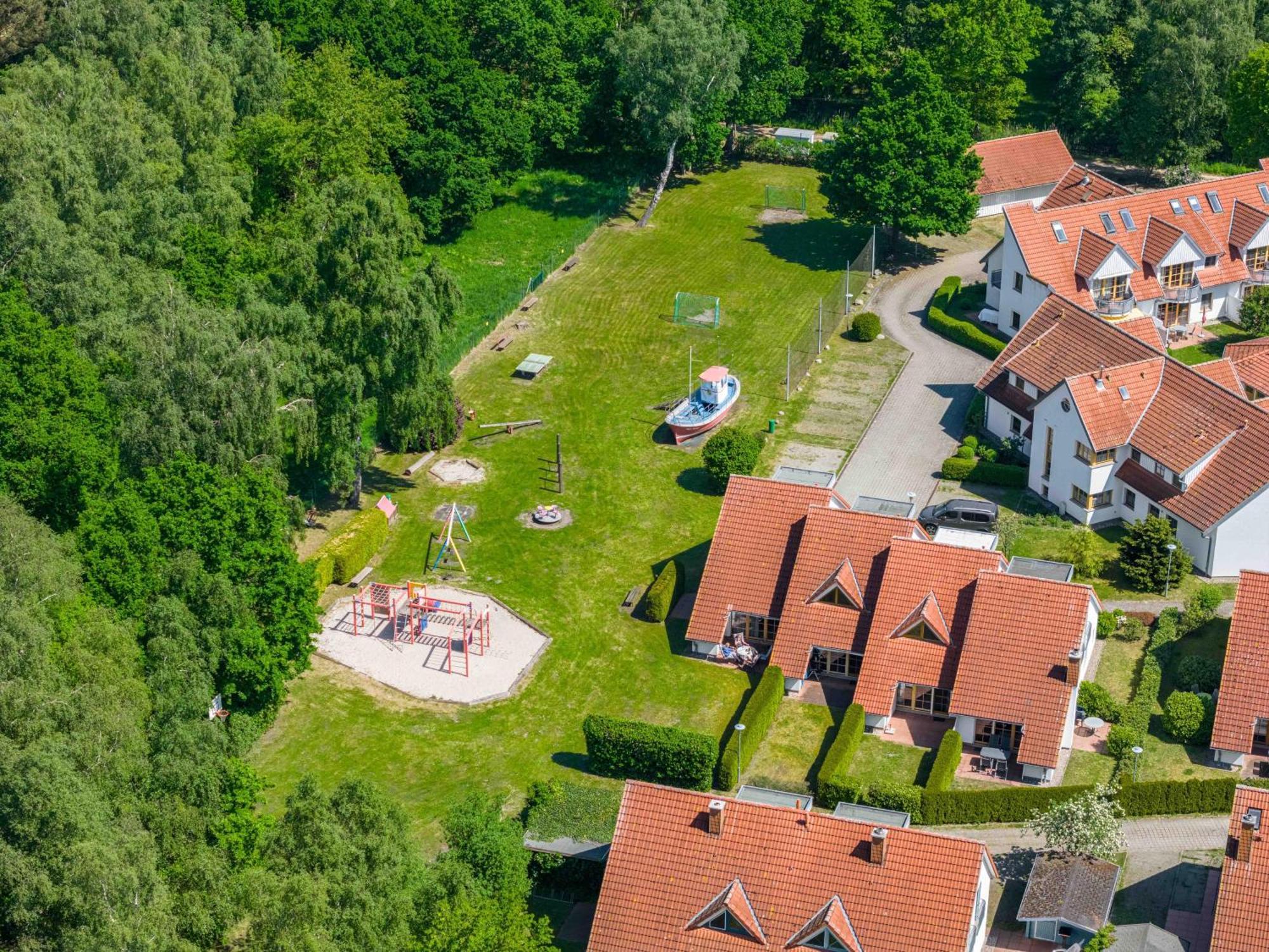 Ferienpark Freesenbruch Wohnung 4 2 - Ostseeperle ツィングシュト エクステリア 写真